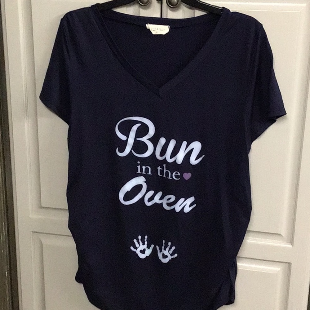 Maternity shirt